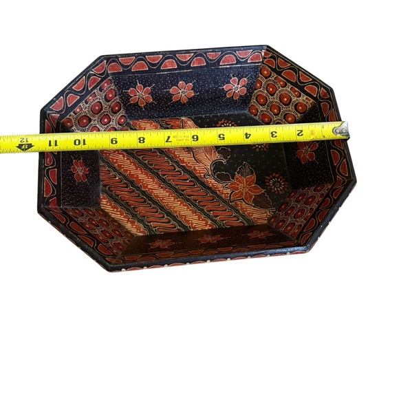 Handcrafted Black and Red Decorative Wooden Tray - Picture 9 of 10